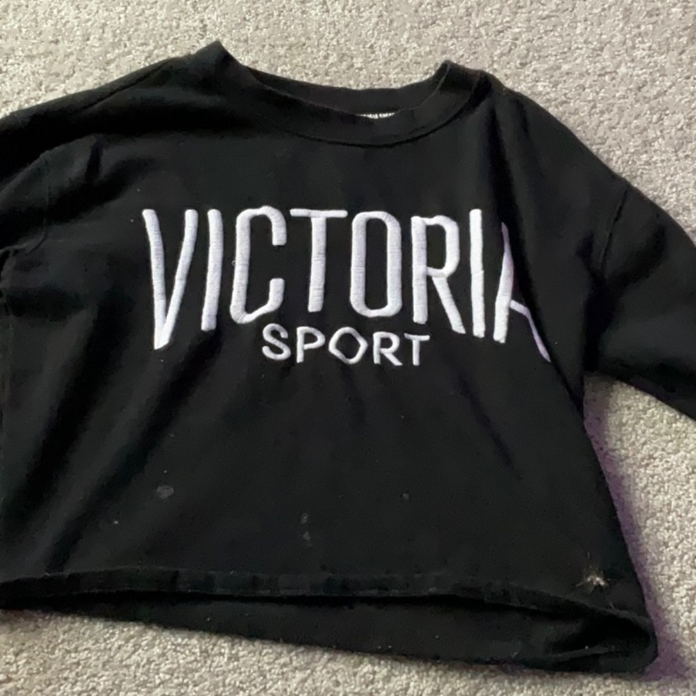 Cropped hoodie